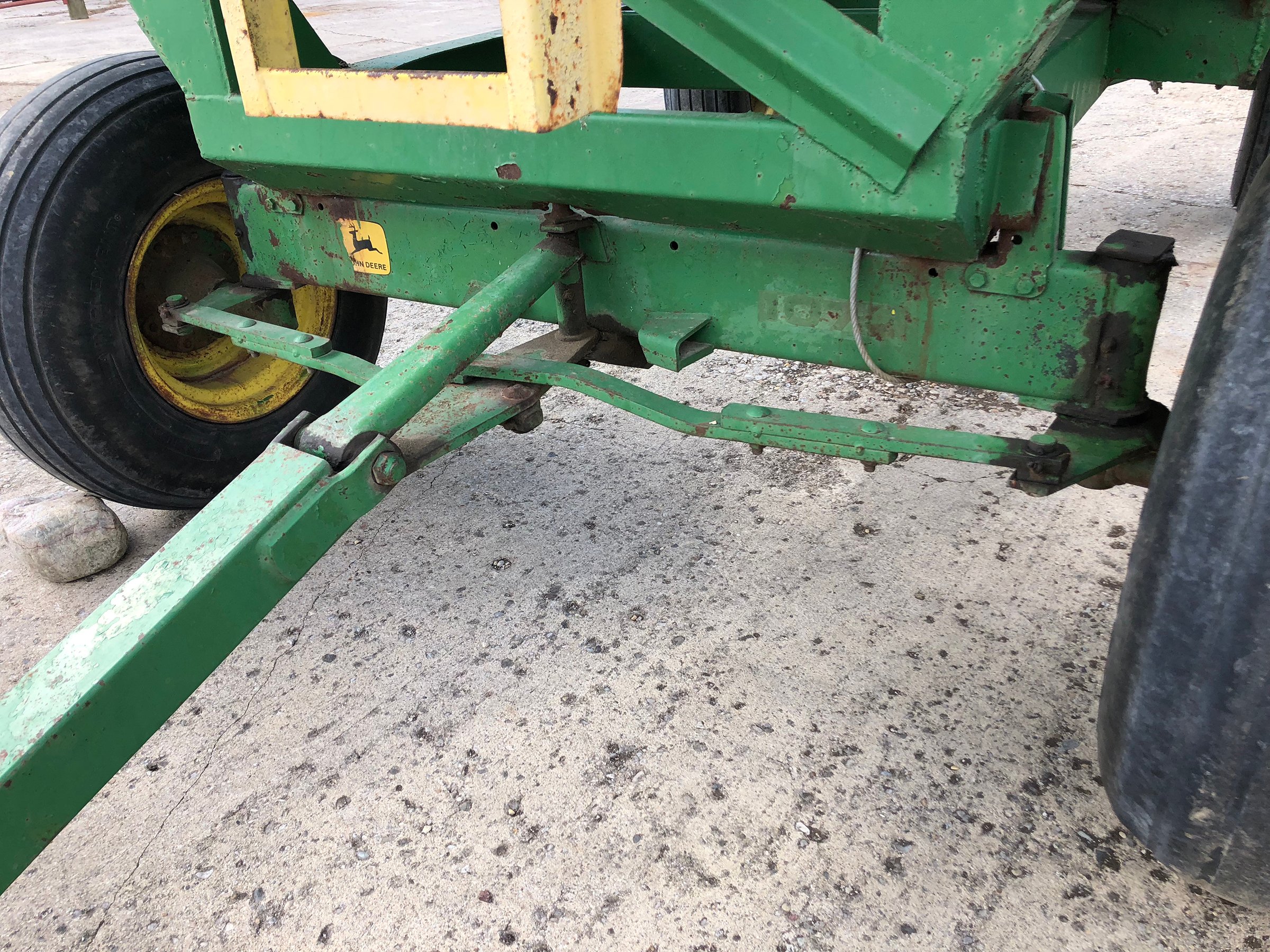 Property photo 105 - FARM EQUIPMENT AUCTION IN WAYNE COUNTY, INDIANA